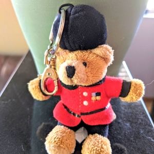 Collectors item- original Harrod's guardsman
